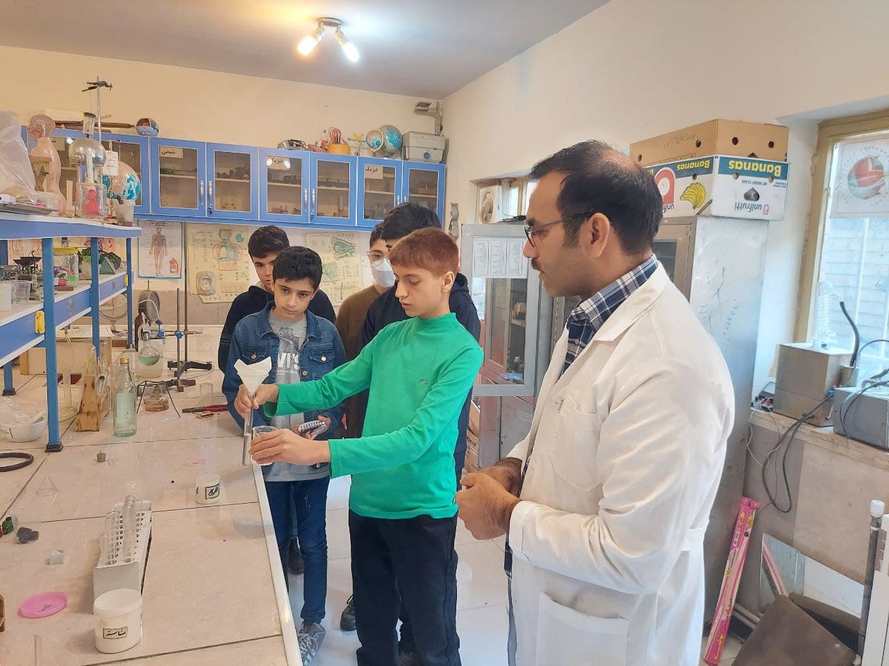 دبیرستان غیر دولتی پسرانه دوره اول حافظ